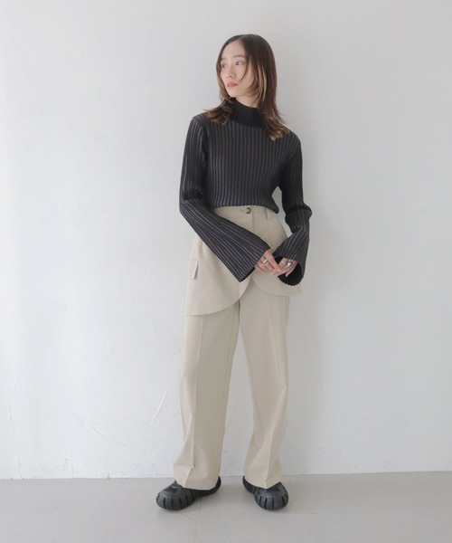 CLEIO（クレイオ）の「【CLEIO】二重臼ベルスリーブハイネックニット/DOUBLE MILL BELL SLEEVE HIGH NECK KNIT/986-10626（ニット/セーター・レディース・アイボリー/サックスブルー/ベージュ/ピンクベージュ/ライトグレー/ブラック・FREE）」の10枚目の写真