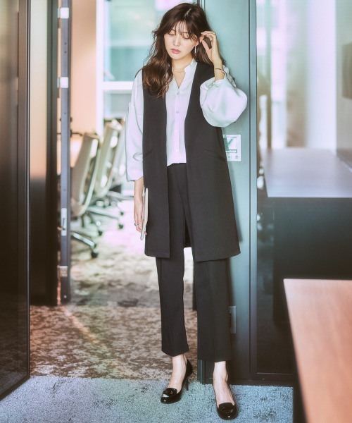 7days Life Styling（セブンデイズライフスタイリング）の「ジレロングタイプ（ベスト・レディース・ライトベージュ/ブラック・LL/L/M/S）」の4枚目の写真