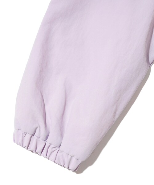 SHOO・LA・RUE（シューラルー）の「◆【110-140cm】裏フリースナイロン切替ブルゾン（ブルゾン・キッズ・グリーン系5/ライトパープル/ブラック系4/パープル系2・11/12/13/14）」の9枚目の写真