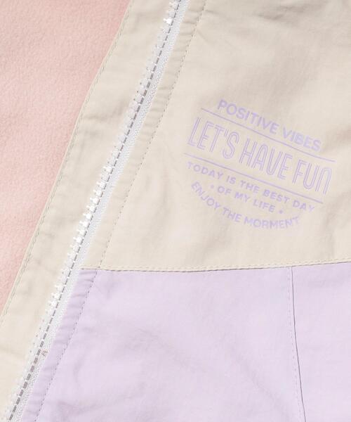 SHOO・LA・RUE（シューラルー）の「◆【110-140cm】裏フリースナイロン切替ブルゾン（ブルゾン・キッズ・グリーン系5/ライトパープル/ブラック系4/パープル系2・11/12/13/14）」の20枚目の写真