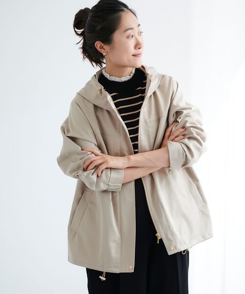 le.coeur blanc（ルクールブラン）の「ツイルストレッチフードブルゾン（ブルゾン・レディース・ブラック/ベージュ/カーキオリーブ・38）」の6枚目の写真