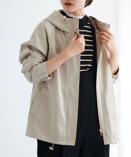 le.coeur blanc（ルクールブラン）の「ツイルストレッチフードブルゾン（ブルゾン・レディース・ブラック/ベージュ/カーキオリーブ・38）」の13枚目の写真