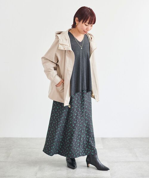 le.coeur blanc（ルクールブラン）の「ツイルストレッチフードブルゾン（ブルゾン・レディース・ブラック/ベージュ/カーキオリーブ・38）」の19枚目の写真