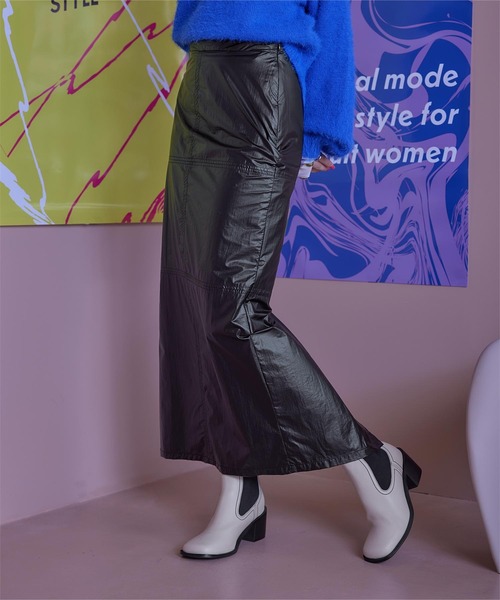 miette（ミエット）の「メタリックストレートスカート（スカート・レディース・アイボリー/シルバー/ブラック・FREE）」の7枚目の写真