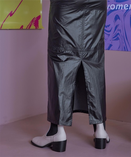 miette（ミエット）の「メタリックストレートスカート（スカート・レディース・アイボリー/シルバー/ブラック・FREE）」の9枚目の写真