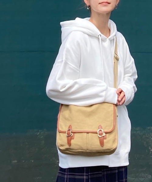 notch.(ノッチ)の「【 notch. by KR 】裏起毛パーカー(パーカー・レディース・ライトグレー/ブラック/オフホワイト/ネイビー・M)」の6枚目の写真