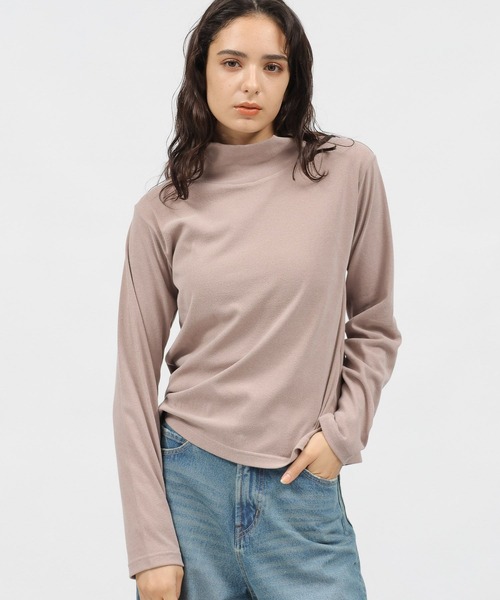 LAKOLE（ラコレ）の「起毛ハイネック長袖T / 982195（Tシャツ/カットソー・レディース・ライトパープル/ブラック/アイボリー/ライトブラウン・SMALL/MEDIUM）」の3枚目の写真