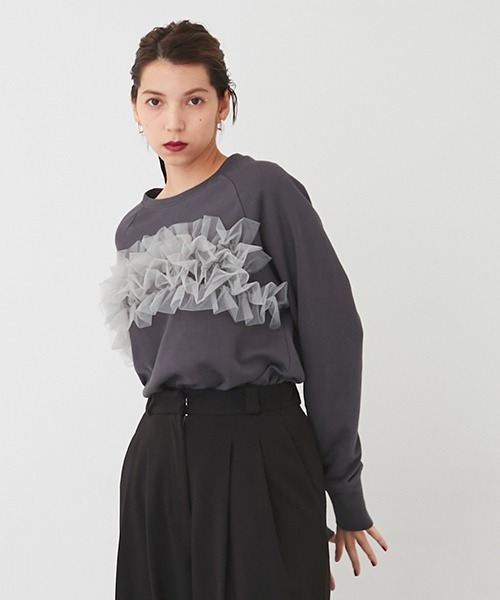 petit main LIEN（プティマインリアン）の「【LADIES】チュールフリルトップス（シャツ/ブラウス・レディース・チャコールグレー/オフホワイト/ブラック・FREE）」の13枚目の写真