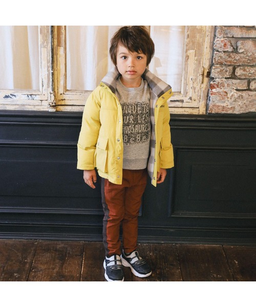 BeBe（ベベ）の「ツイルサイド切替パンツ(90~150cm)（その他パンツ・キッズ・キャメル/グリーン・110cm/140cm/120cm/150cm/130cm/100cm/90cm）」の5枚目の写真