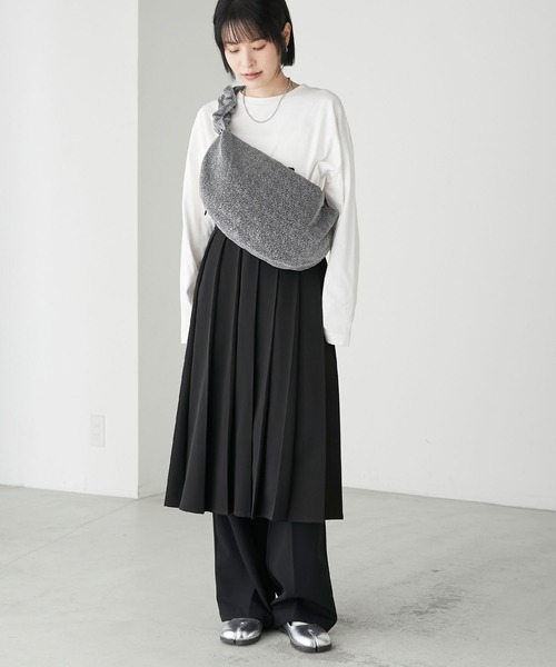 forksy.(フォルクシー)の「【forksy.】ジュピター2wayシャーリングショルダーバッグ(ショルダーバッグ・レディース・グレー/アイボリー・FREE)」の17枚目の写真