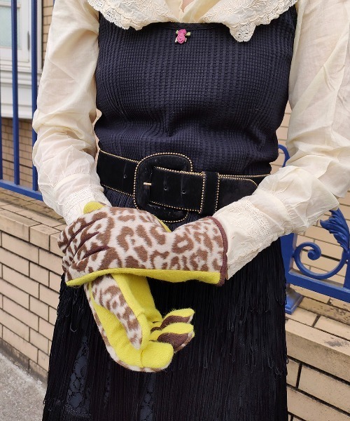 Casselini（キャセリーニ）の「Casselini(キャセリーニ)ジャガードグローブ（手袋・レディース・グリーン/レッド/イエロー/ベージュ・FREE）」の18枚目の写真