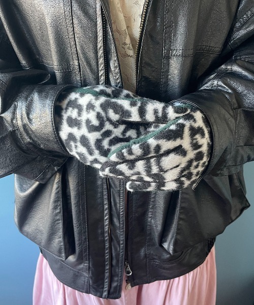 Casselini（キャセリーニ）の「Casselini(キャセリーニ)ジャガードグローブ（手袋・レディース・グリーン/レッド/イエロー/ベージュ・FREE）」の19枚目の写真