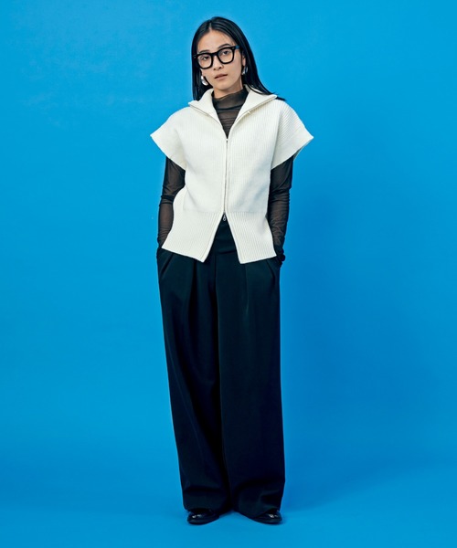 LIENCOEUR（リアンクール）の「スタンドネックZIPベスト（ニット/セーター・レディース・ブラック/アイボリー・FREE）」の8枚目の写真