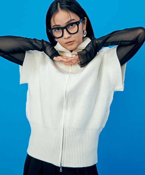 LIENCOEUR（リアンクール）の「スタンドネックZIPベスト（ニット/セーター・レディース・ブラック/アイボリー・FREE）」の22枚目の写真