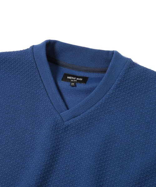 MEN'S BIGI（メンズビギ）の「フクレジャガードデザインVネックTEE（Tシャツ/カットソー・メンズ・ホワイト/ブルー/ブラック・04/01/02/03）」の11枚目の写真