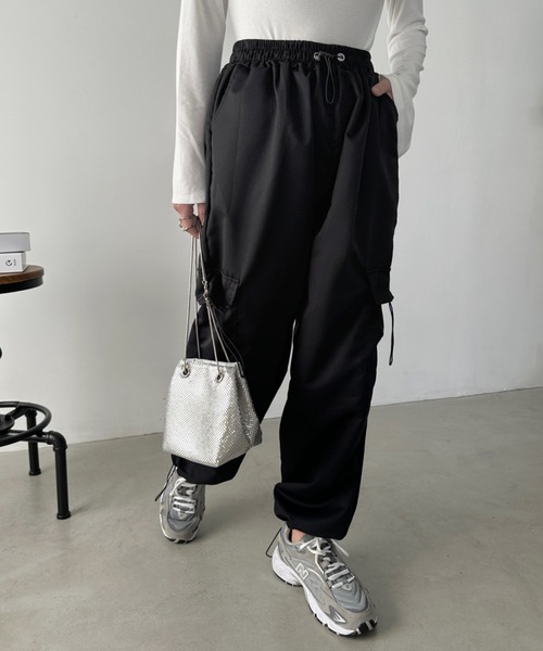 CLEA（クレア）の「ドロストパラシュートパンツ（カーゴパンツ・レディース・ブラック/グレー/ピンク・M）」の21枚目の写真