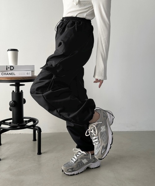 CLEA（クレア）の「ドロストパラシュートパンツ（カーゴパンツ・レディース・ブラック/グレー/ピンク・M）」の17枚目の写真