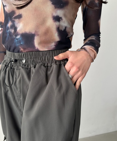 CLEA（クレア）の「ドロストパラシュートパンツ（カーゴパンツ・レディース・ブラック/グレー/ピンク・M）」の7枚目の写真