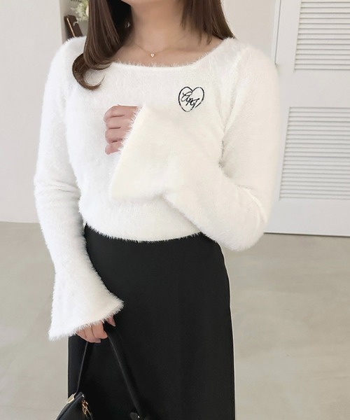 apres jour(アプレジュール)の「ベルスリーブスクエアネックシャギーニット【ZOZOTOWN限定アイテム】(ニット/セーター・レディース・オフホワイト/ピンク/ブラック・X-LARGE/フリー)」の6枚目の写真