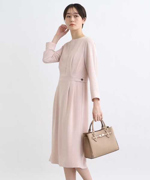 INDIVI（インディヴィ）の「◆【春の新作！／こなれSETUP／洗える／UVケア】Iラインワンピース（ワンピース・レディース・ブラック/ネイビー/ピンク・40/38/36/03/05/15 /13/19）」の18枚目の写真