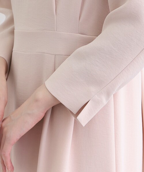 INDIVI（インディヴィ）の「◆【春の新作！／こなれSETUP／洗える／UVケア】Iラインワンピース（ワンピース・レディース・ブラック/ネイビー/ピンク・40/38/36/03/05/15 /13/19）」の19枚目の写真