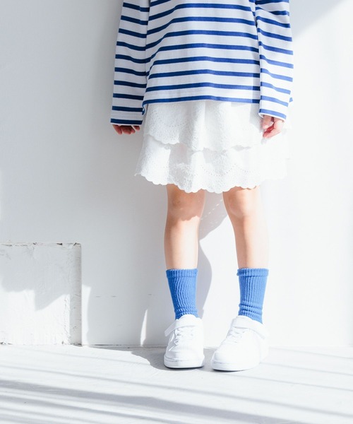 LOWRYS FARM（ローリーズファーム）の「シシュウティアードミニスカート　100711（スカート・キッズ・ホワイト/ブラック・110cm/120cm/130cm/140cm/150cm）」の2枚目の写真