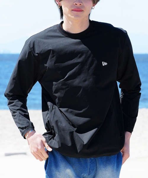 NEW ERA(ニューエラ)の「NEW ERA/ニューエラ 長袖ラッシュガード ユーティリティ/水陸両用 バックプリント 14109985/14109986(ラッシュガード・メンズ・ブラック/オリーブ・M/L/2XL/XL)」の2枚目の写真