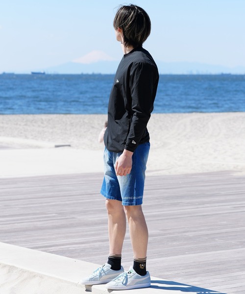 NEW ERA(ニューエラ)の「NEW ERA/ニューエラ 長袖ラッシュガード ユーティリティ/水陸両用 バックプリント 14109985/14109986(ラッシュガード・メンズ・ブラック/オリーブ・M/L/2XL/XL)」の4枚目の写真