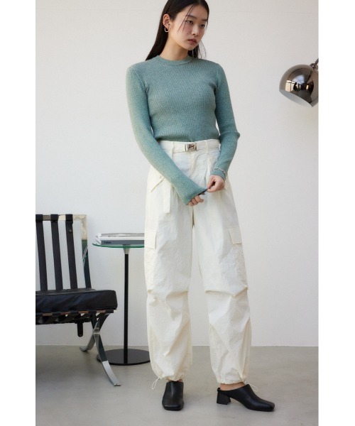 AZUL by moussy（アズールバイマウジー）の「カーゴパンツ（カーゴパンツ・レディース・ブラック/アイボリー・SMALL/MEDIUM）」の4枚目の写真