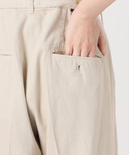 SERGE de bleu（サージ）の「SERGE de bleu/サージ 2TUCK SUSPENDER PANTS（スラックス・レディース・ベージュ/オレンジ・36/38）」の16枚目の写真