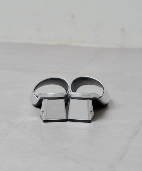 Chico（チコ）の「【2024SS】ポインテッドベルトサンダル（サンダル・レディース・ブラック/シルバー/アイボリー・LARGE/MEDIUM/SMALL）」の5枚目の写真