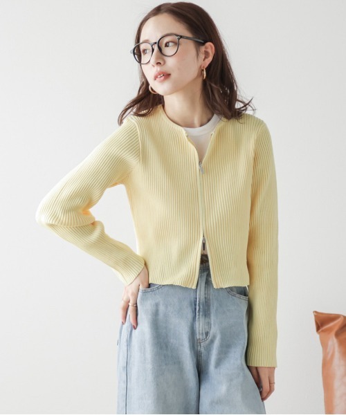 AMELY（エミリー）の「Wジップデザインニット（ニット/セーター・レディース・ピンク/グレイッシュベージュ/ブラック/ラベンダー/イエロー/ベージュ/ブルー・フリー）」の19枚目の写真