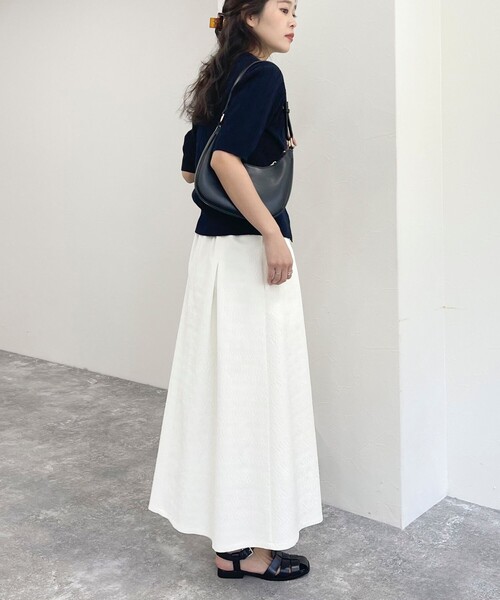 fredy emue（フレディエミュ）の「ジャガードタックスカート（スカート・レディース・オフホワイト/ブラック・36/38）」の6枚目の写真