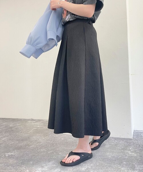 fredy emue（フレディエミュ）の「ジャガードタックスカート（スカート・レディース・オフホワイト/ブラック・36/38）」の22枚目の写真