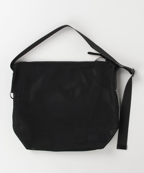 ADAM PATEK(アダムパテック)の「『ADAM PATEK』 mesh shoulder bag/メッシュショルダーバッグ(ショルダーバッグ・メンズ・ブラック・FREE)」の15枚目の写真