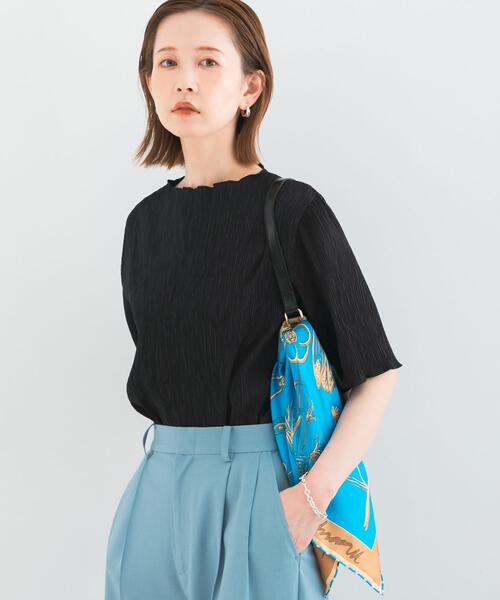 URBAN RESEARCH ROSSO WOMEN（アーバンリサーチ　ロッソ）の「ボートネックシアープリーツプルオーバー（Tシャツ/カットソー・レディース・ブラック/ホワイト/グリーン/イエロー・FREE）」の18枚目の写真