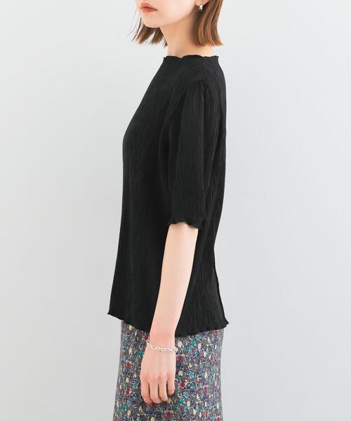 URBAN RESEARCH ROSSO WOMEN（アーバンリサーチ　ロッソ）の「ボートネックシアープリーツプルオーバー（Tシャツ/カットソー・レディース・ブラック/ホワイト/グリーン/イエロー・FREE）」の10枚目の写真