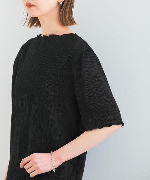 URBAN RESEARCH ROSSO WOMEN（アーバンリサーチ　ロッソ）の「ボートネックシアープリーツプルオーバー（Tシャツ/カットソー・レディース・ブラック/ホワイト/グリーン/イエロー・FREE）」の6枚目の写真