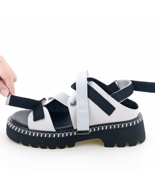 byあしながおじさん（バイアシナガオジサン）の「ストラップスポーツサンダル　8710567（サンダル・レディース・ホワイト/ピンク/ブラック・S/M/L/LL）」の12枚目の写真