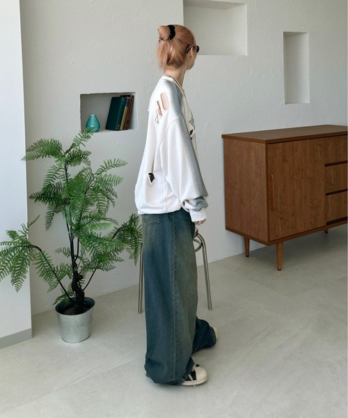 sedacle(セダクル)の「スプレー風ダメージスウェット(スウェット・メンズ・グレー/チャコールグレー/アイボリー・SMALL/MEDIUM/LARGE)」の10枚目の写真