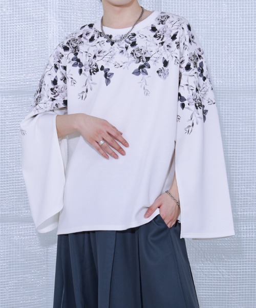 Ellno Loset(エルノロゼット)の「2wayアームスリットフラワーポンチT(Tシャツ/カットソー・メンズ・オフホワイト/ブラック・SMALL/MEDIUM/LARGE)」の2枚目の写真