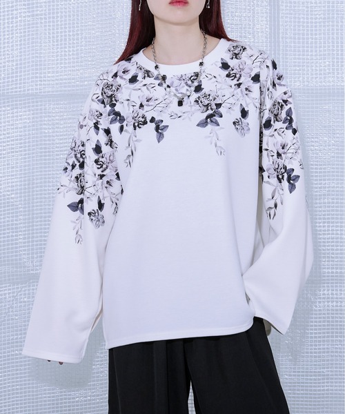 Ellno Loset(エルノロゼット)の「2wayアームスリットフラワーポンチT(Tシャツ/カットソー・メンズ・オフホワイト/ブラック・SMALL/MEDIUM/LARGE)」の17枚目の写真