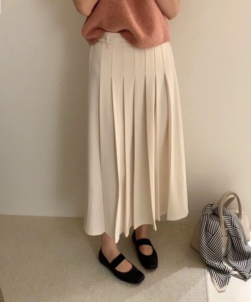 BANICO(バニコ)の「【Banico】プリーツスカート(スカート・レディース・ダークグレー/ベージュ/ライトベージュ・SMALL/MEDIUM/LARGE)」の3枚目の写真