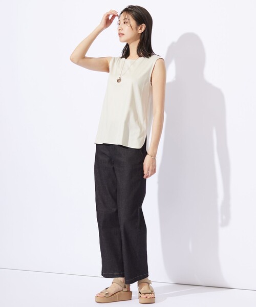 J.PRESS Ladies（J.プレス レディス）の「レイヤード ノースリーブカットソー（タンクトップ・レディース・ホワイト系/ベージュ系・SMALL）」の5枚目の写真