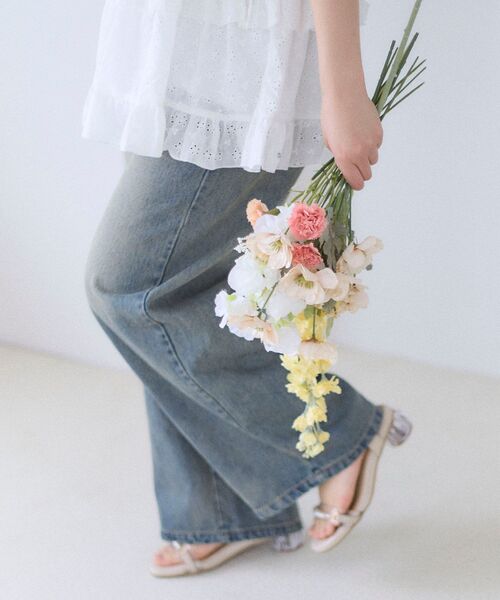 MAJESTIC LEGON（マジェスティックレゴン）の「ワイドストレートデニムパンツ（デニムパンツ・レディース・ブルー/グレー・SMALL/MEDIUM）」の2枚目の写真