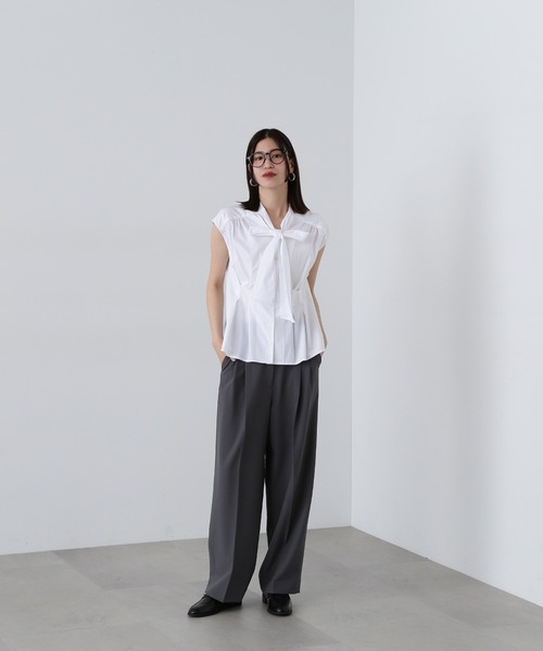 N.（N. Natural Beauty Basic）（エヌエヌナチュラルビューティーベーシック）の「◆【Femme fatale】ウエストタックボウタイブラウス（シャツ/ブラウス・レディース・ブルー/ホワイト系その他/オフホワイト・MEDIUM）」の7枚目の写真