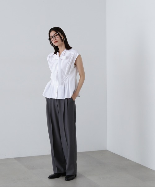 N.（N. Natural Beauty Basic）（エヌエヌナチュラルビューティーベーシック）の「◆【Femme fatale】ウエストタックボウタイブラウス（シャツ/ブラウス・レディース・ブルー/ホワイト系その他/オフホワイト・MEDIUM）」の10枚目の写真