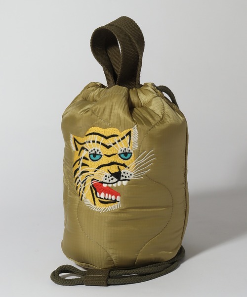 HOUSTON(ヒューストン)の「【HOUSTON/ヒューストン】EMB QUILTING EFECT BAG/刺繍キルティングエフェクトバッグ (JAPAN) (ALASKA) (TIGER)(ショルダーバッグ・メンズ・ブラック系2/ブラック系1/オリーブドラブ/オリーブ系2/オリーブ系1/ブラック・FREE)」の16枚目の写真