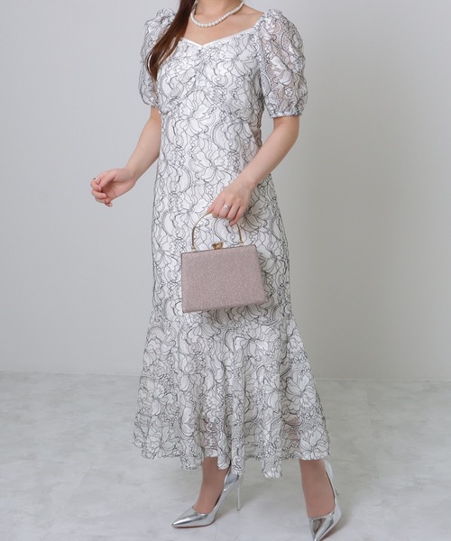 Lace Ladies(レースレディース)の「チェーン付き 2WAY スクエア がま口 ハンドバッグ(クラッチバッグ・レディース・シルバー/ベージュ・FREE)」の5枚目の写真
