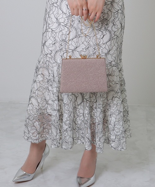 Lace Ladies(レースレディース)の「チェーン付き 2WAY スクエア がま口 ハンドバッグ(クラッチバッグ・レディース・シルバー/ベージュ・FREE)」の10枚目の写真